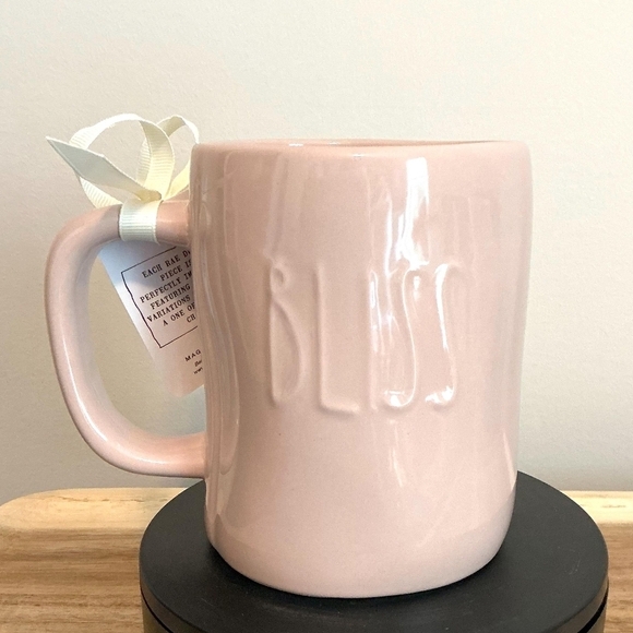 Rae Dunn Blush Mug with Embossed Leaf - Picture 1 of 4